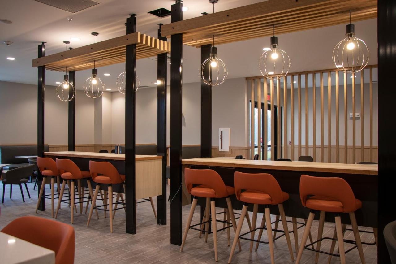 Holiday Inn - Kansas City - Northeast By Ihg Exteriér fotografie