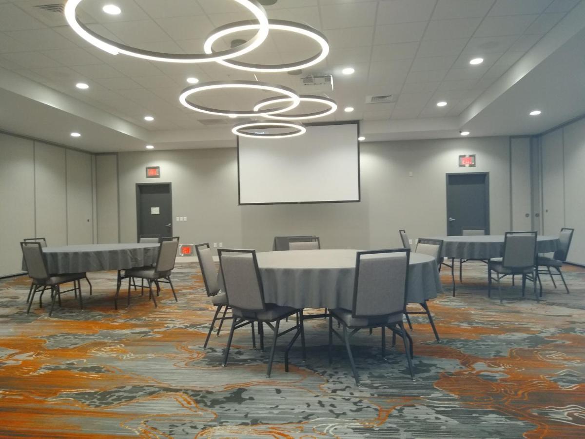 Holiday Inn - Kansas City - Northeast By Ihg Exteriér fotografie