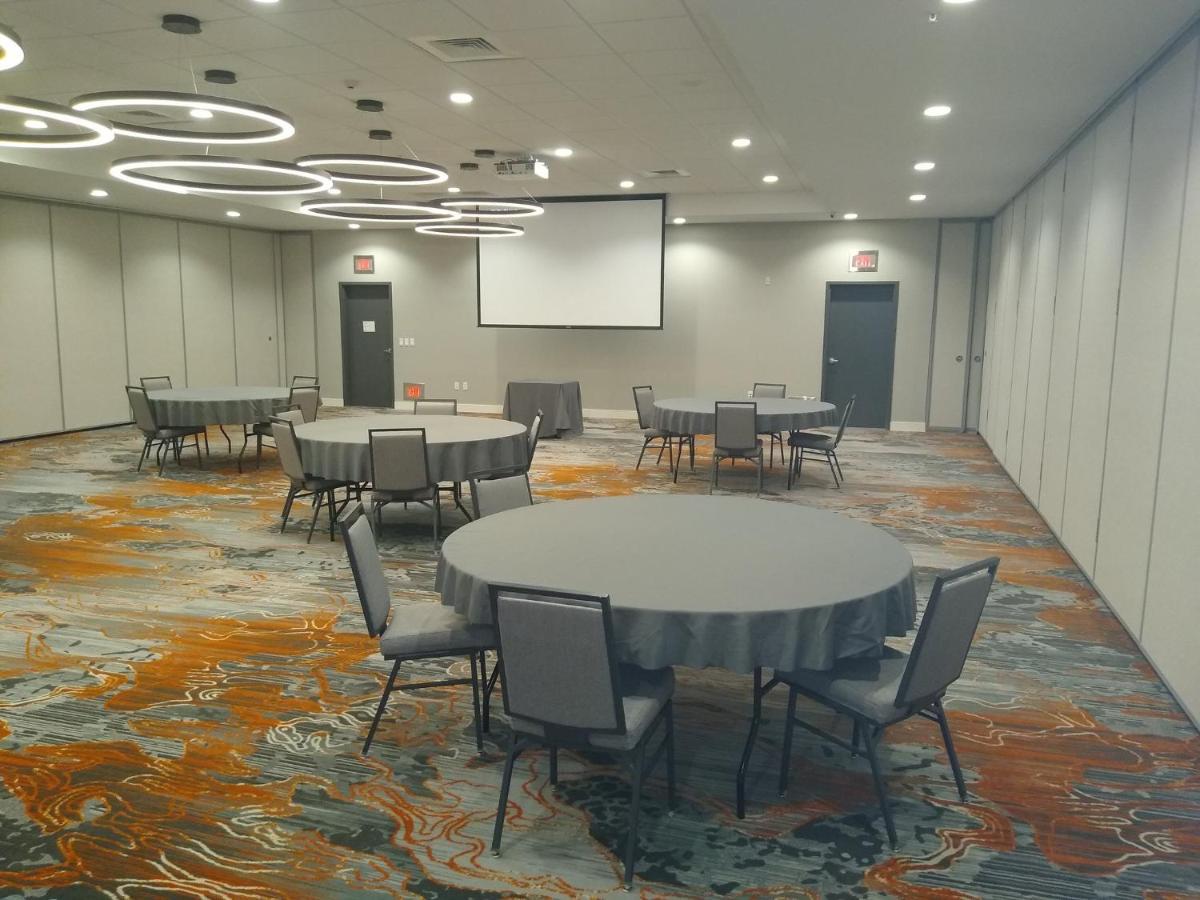Holiday Inn - Kansas City - Northeast By Ihg Exteriér fotografie